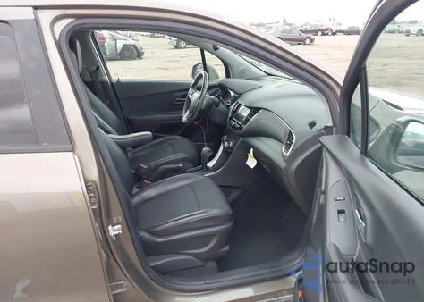 2021 Chevrolet Trax Fwd Lt z USA, uszkodzony, nr VIN KL7CJLSB4MB336672